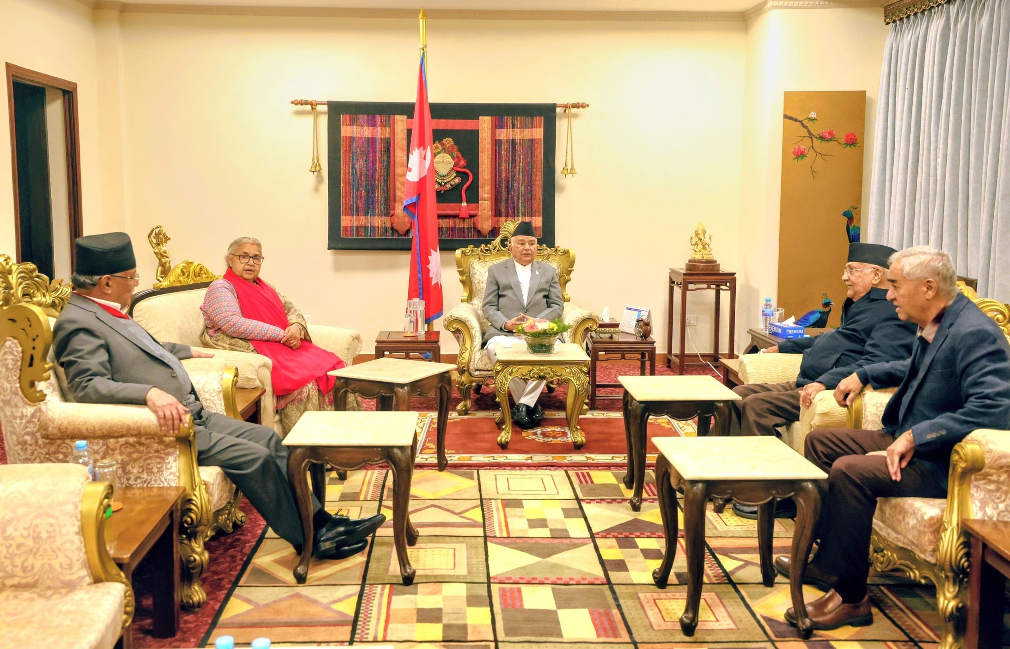 राष्ट्रपति, प्रधानमन्त्रीसँग देउवा, ओली र प्रचण्डको भेट 