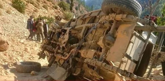 जाजरकोटमा जिप दुर्घटना, दुई जनाकाे मृत्यु